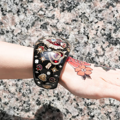 Sacred heart eye bracelet - Black×Red / Statement