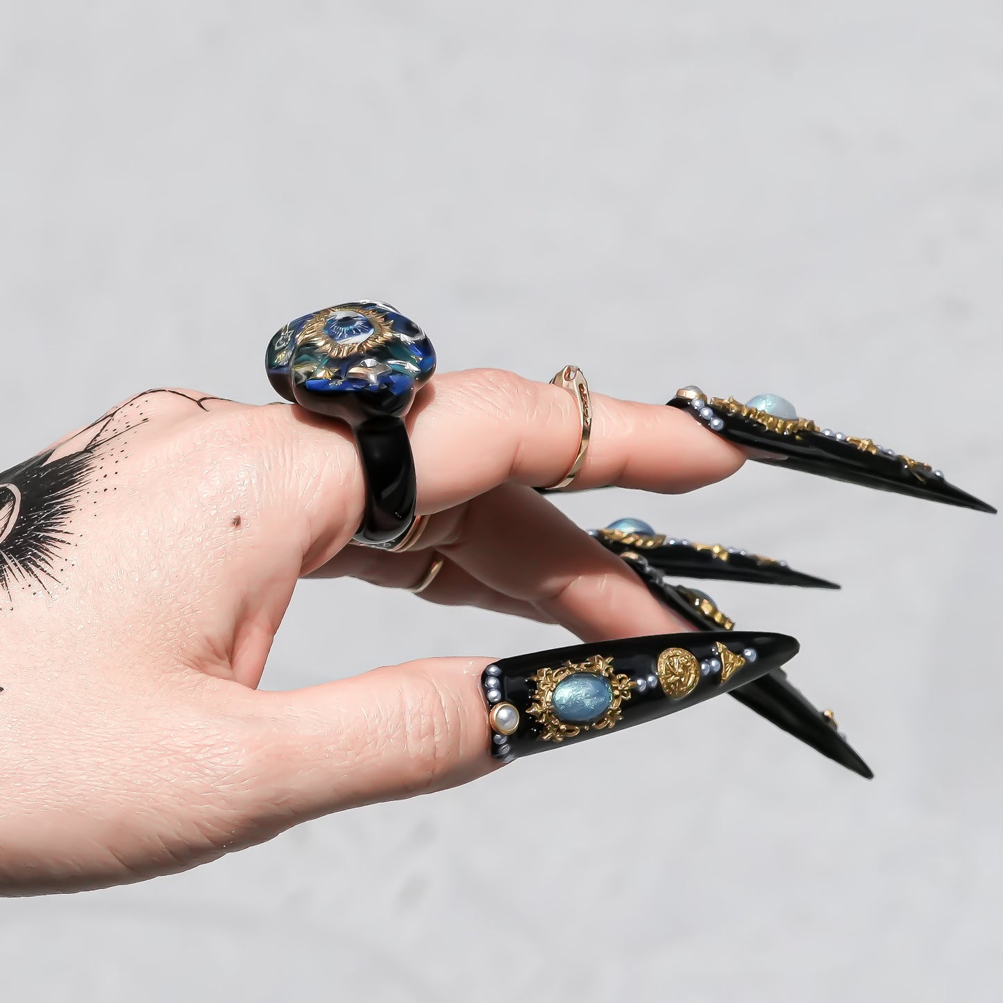 EYE RING / CROWD / AURORA OPAL / #11 