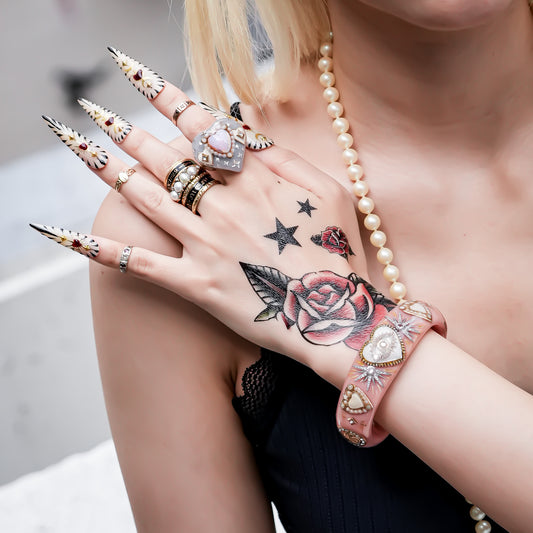 LOVE BRACELET / EYE / WHITE HEART / SMOKY PINK