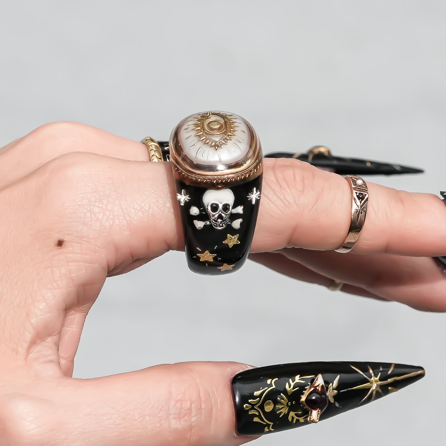 The Eye of Destiny Ring / BLACK / #13