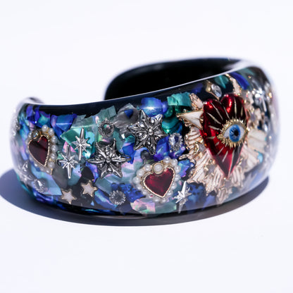 Sacred Heart Eye Bracelet -Blue green × Red