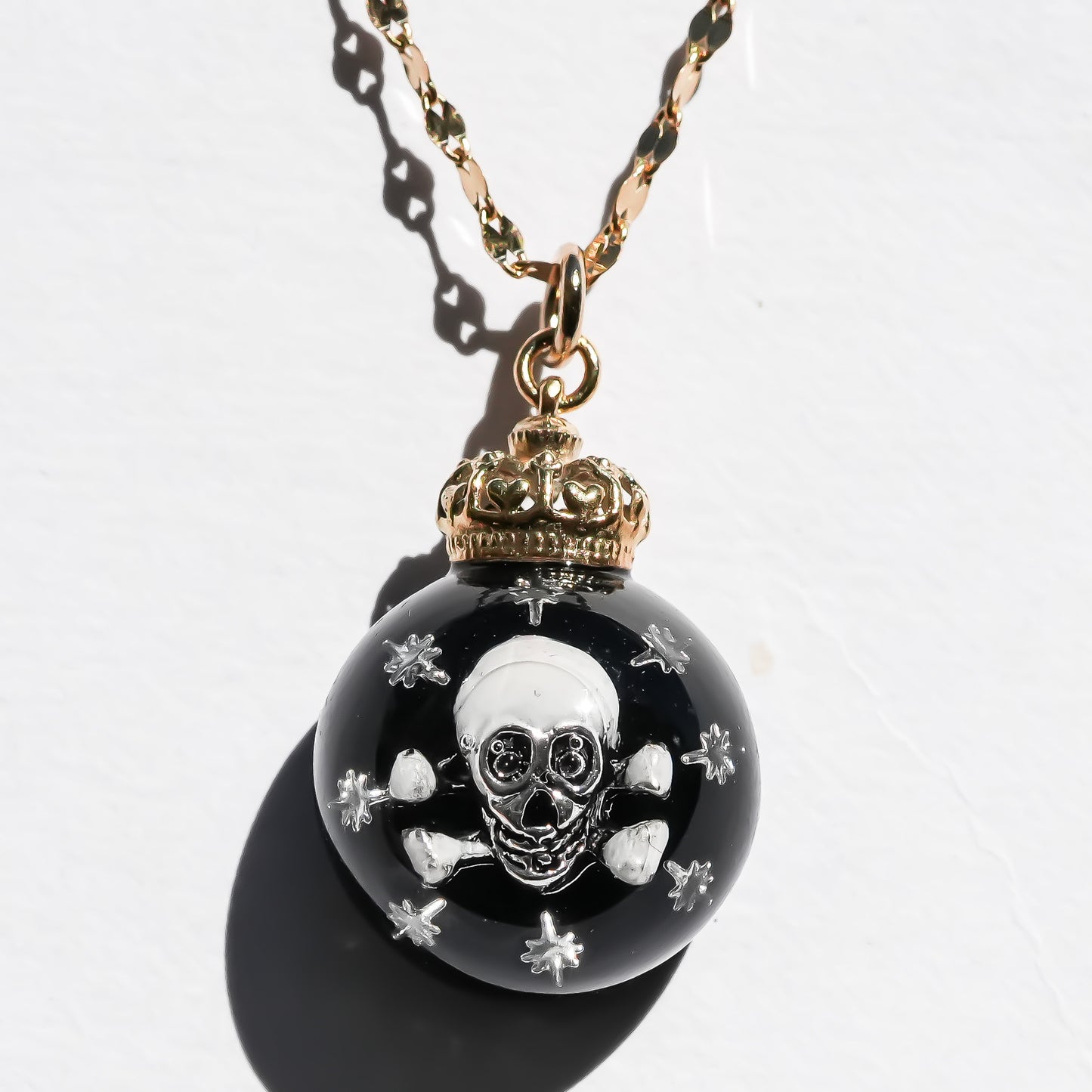 Miniature Ornament Necklace / Memento mori / Black 2