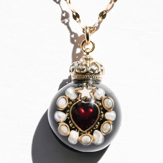 Miniature Ornament Necklace / Heart / Black