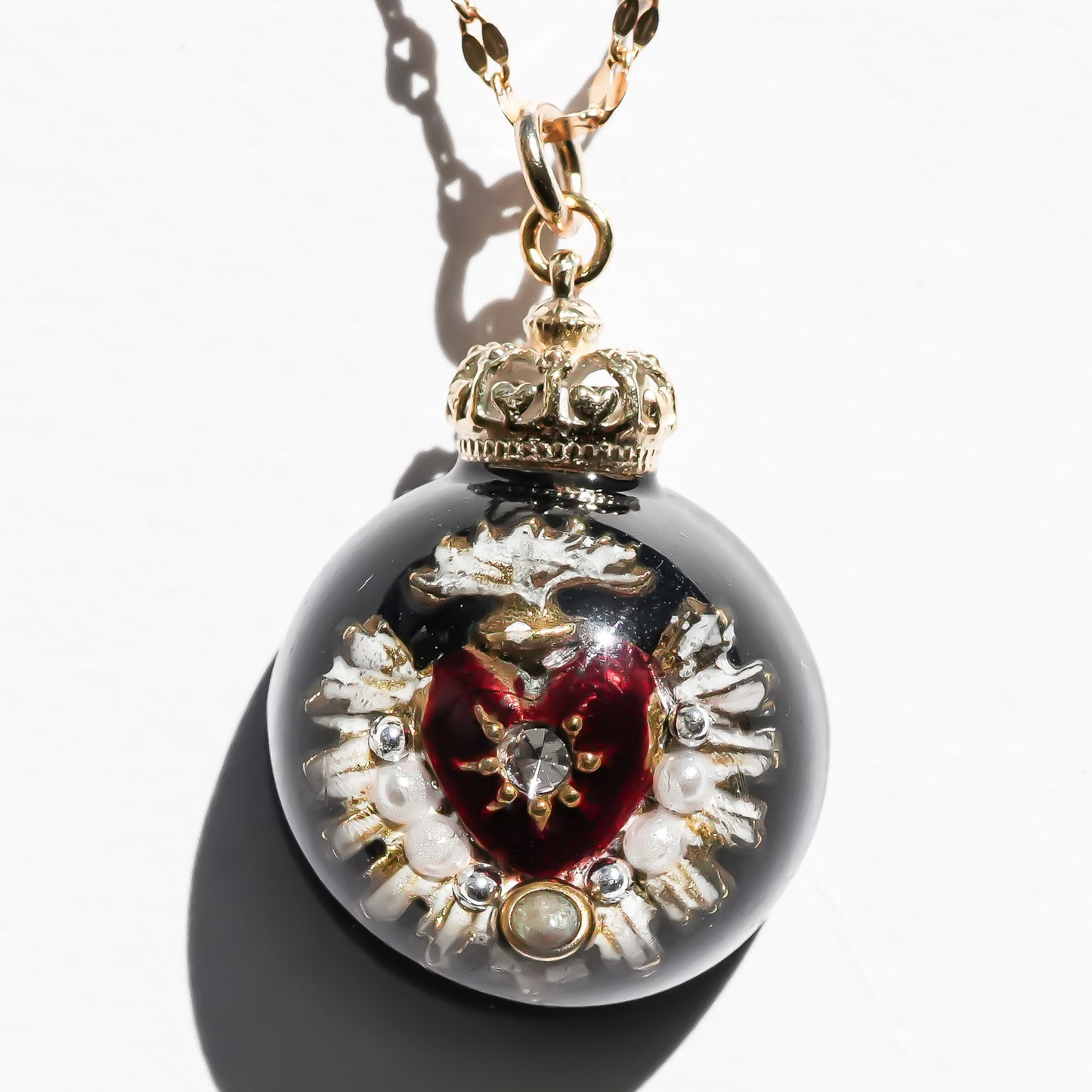 Miniature Ornament Necklace / Heart / Black