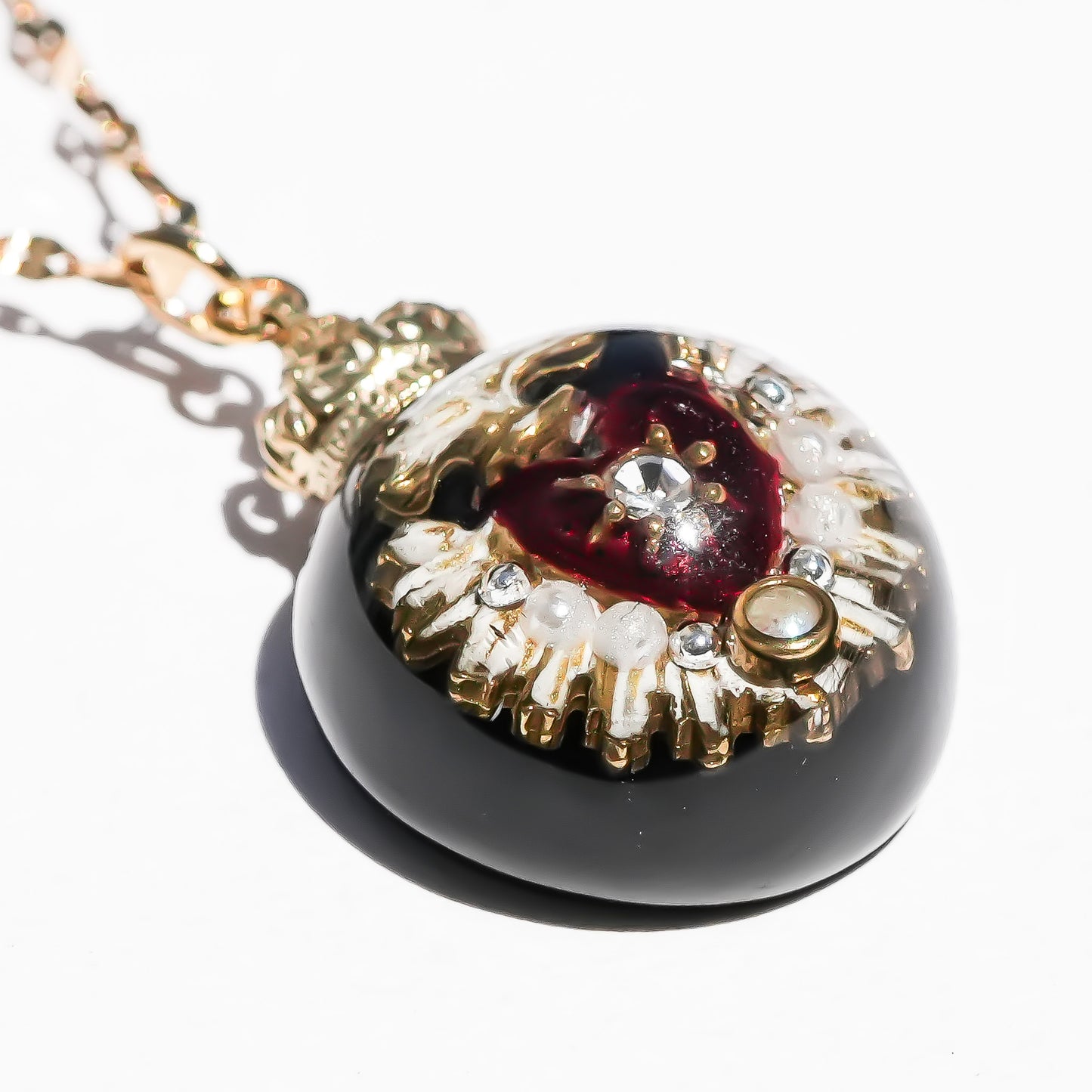 Miniature Ornament Necklace / Heart / Black