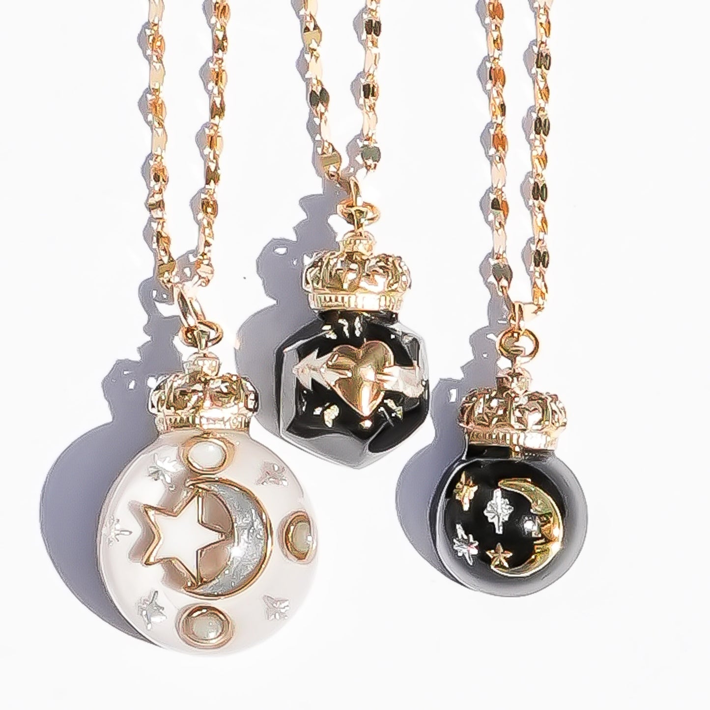 Miniature Ornament Necklace / Moon / Smoky White