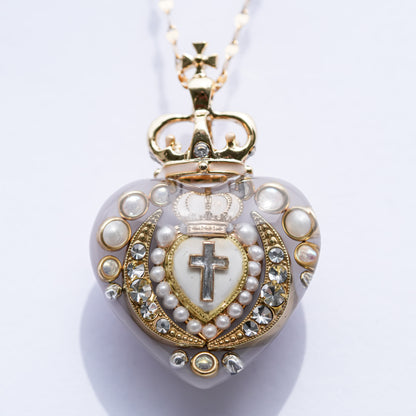 Crowned Sacred Heart Necklace - SmokyWhite × White