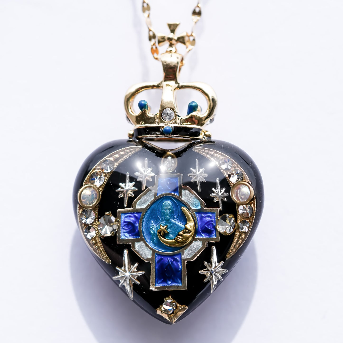 Crowned Sacred Heart Necklace - Black × BlueCross