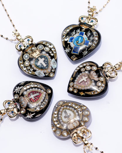 Crowned Sacred Heart Necklace - Black × Red
