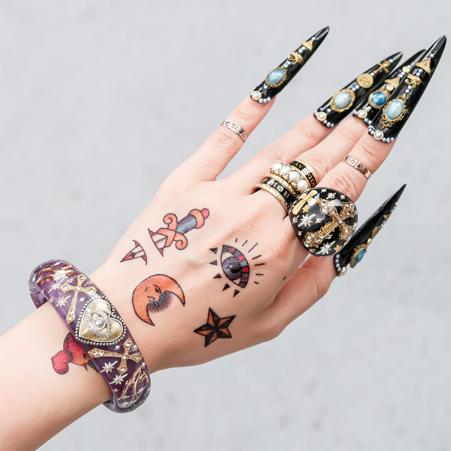 Sacred Eye Heart Bracelet - Smoky Purple × Gold × Silver