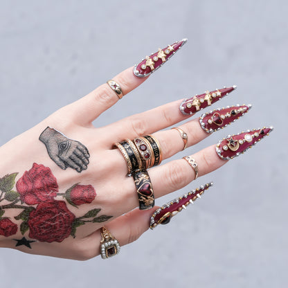 Cupid Heart Ring – Black × Red Heart / #11