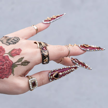 Cupid Heart Ring – Black × Red Heart / #11