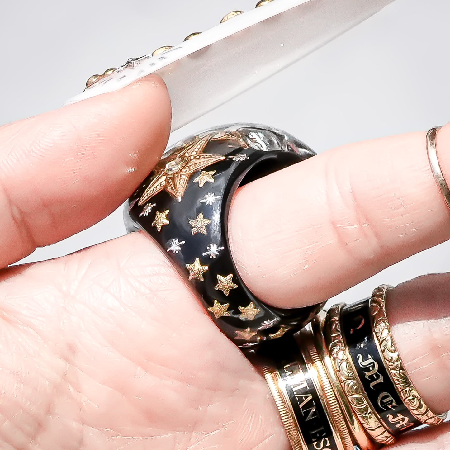 French Antique Heart Shooting Star Ring - Black × Gold / #12