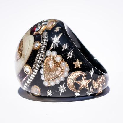 Mother of Pearl Heart Eye Ring - Black × White / #16