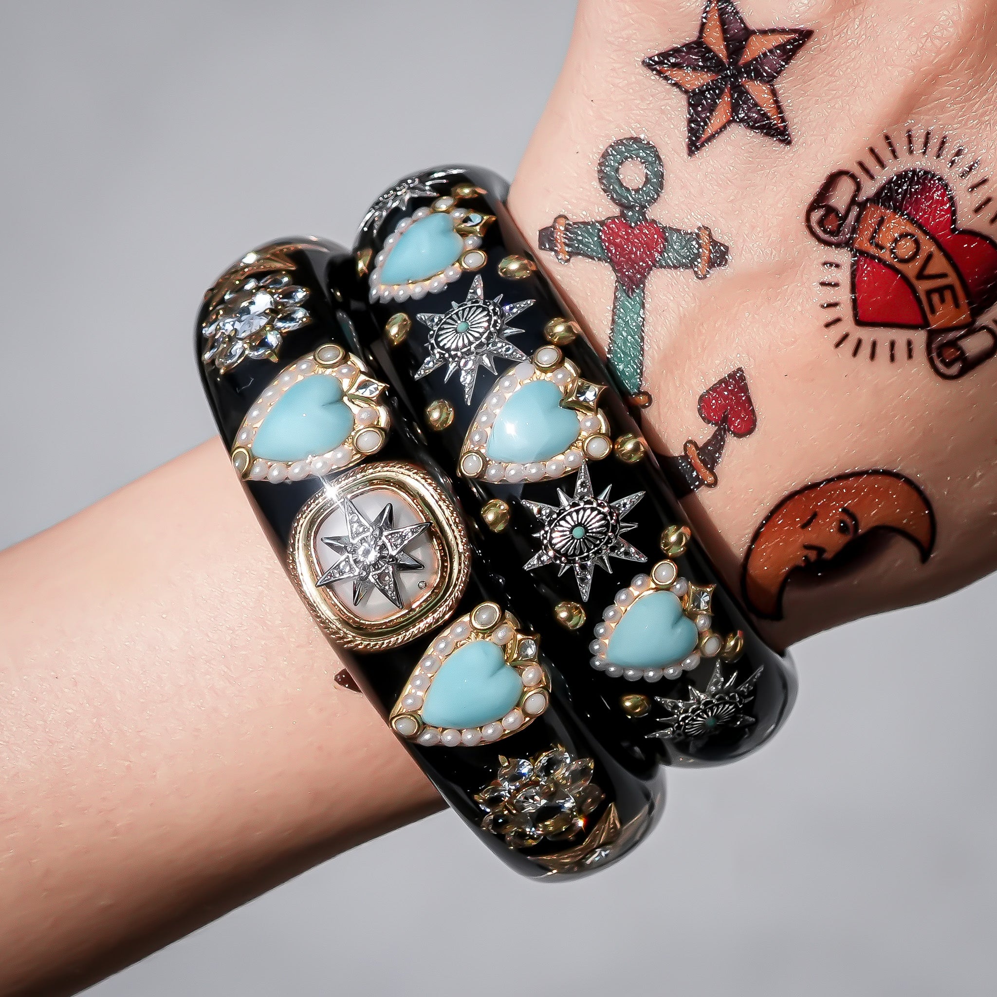 Turquoise Heart Antique Button Bracelet - Black × Turquoise – RUKA