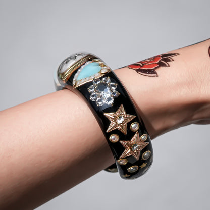Turquoise Heart Antique Button Bracelet - Black × Turquoise