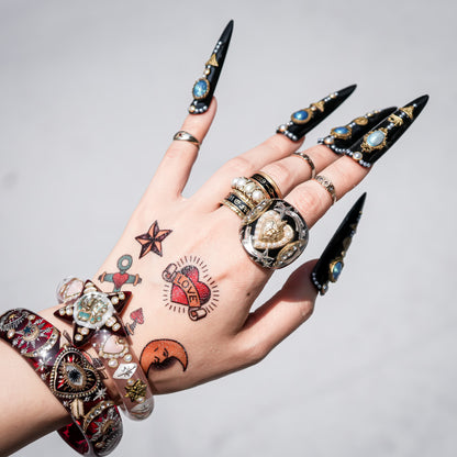 Celestial Antique Heart Ring - Black × Gold / #12