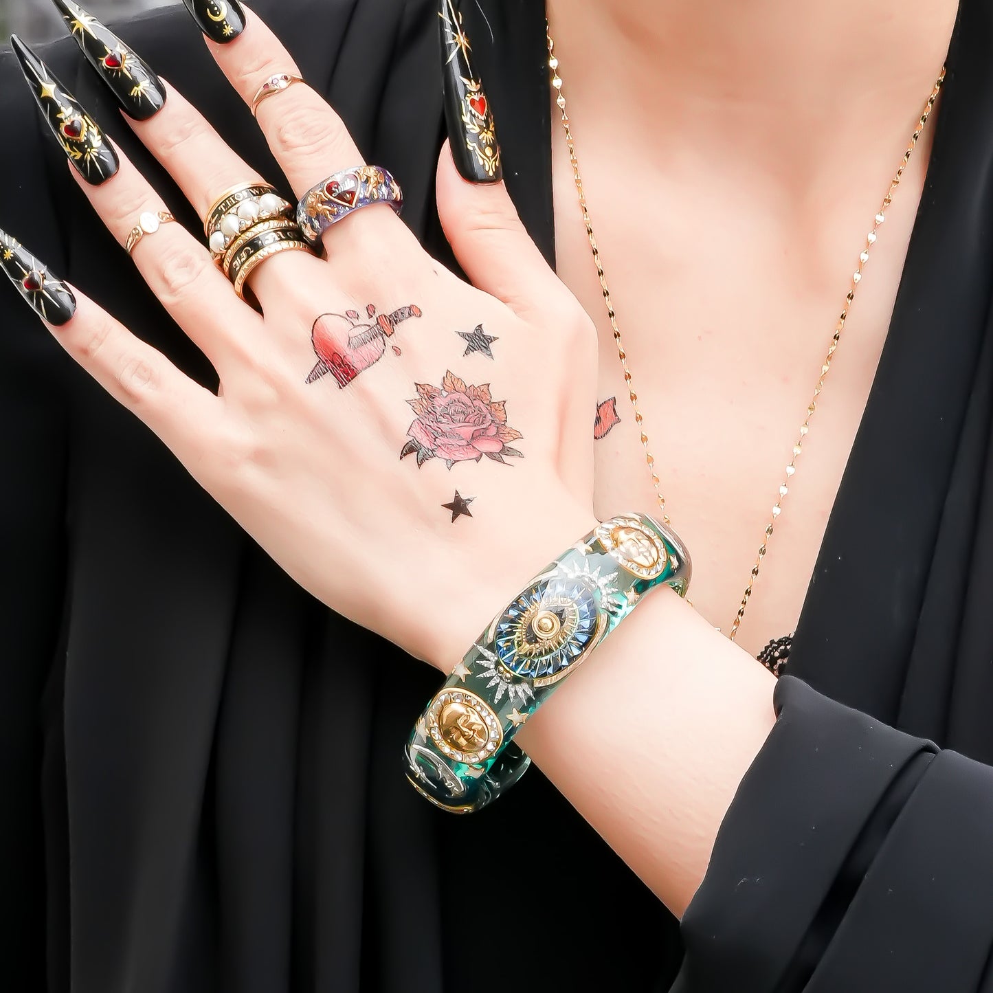 Mystic Forest Bangle – Emerald Green