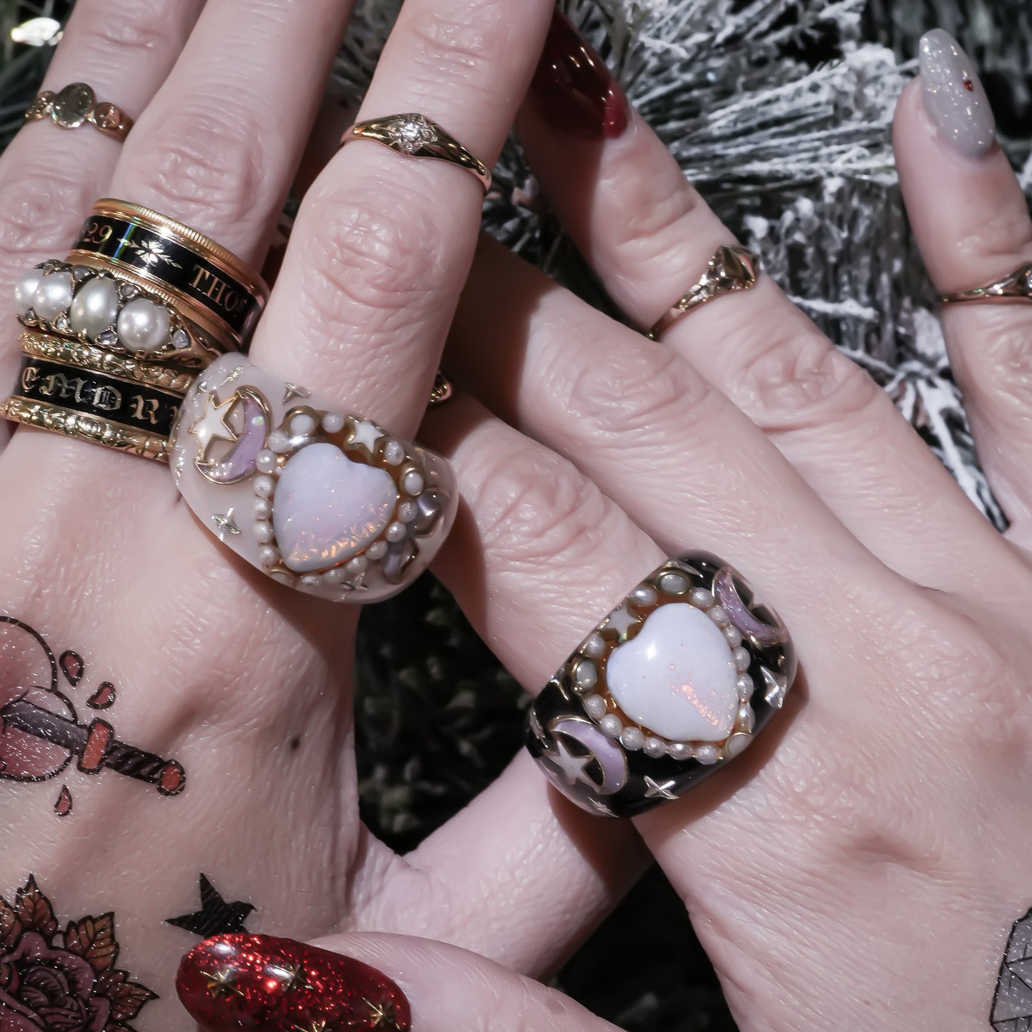 Moonlit Opal Ring – Black / #12 #14