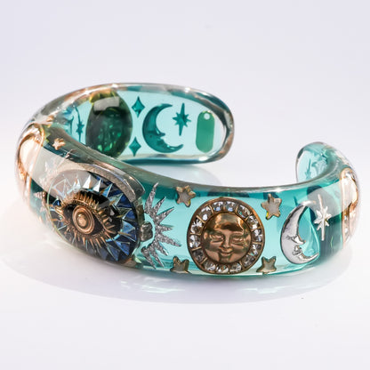 Mystic Forest Bangle – Emerald Green