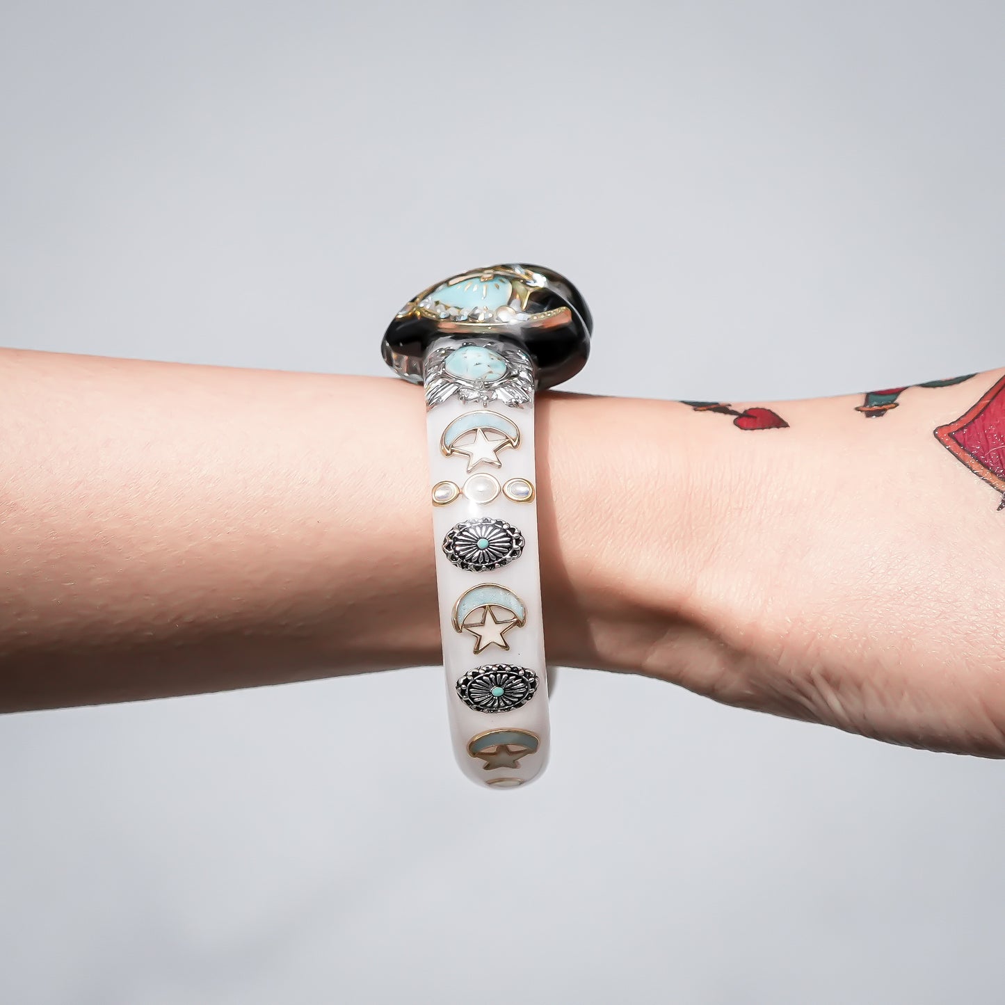 Turquoise Heart Moon & Star Heart Bracelet - Smoky White × Black