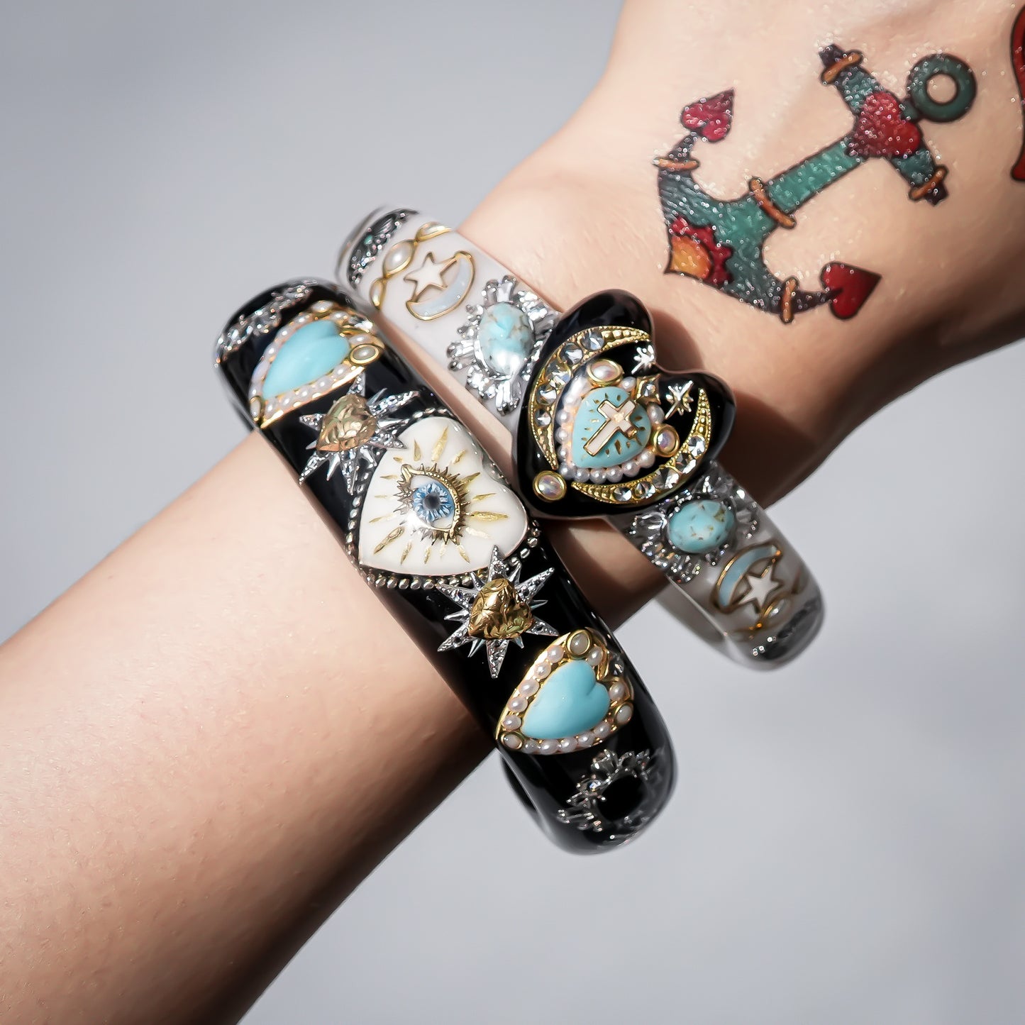 White Eye Heart & Turquoise Heart Bracelet - Black × Turquoise