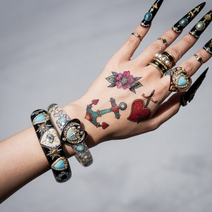 Turquoise Heart Moon & Star Heart Bracelet - Smoky White × Black