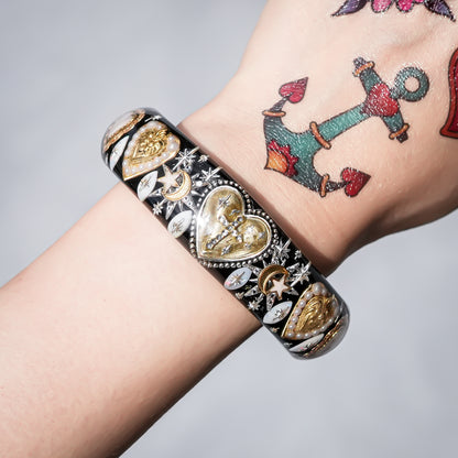 Sacred Heart Cross Bracelet - Black × Gold × White