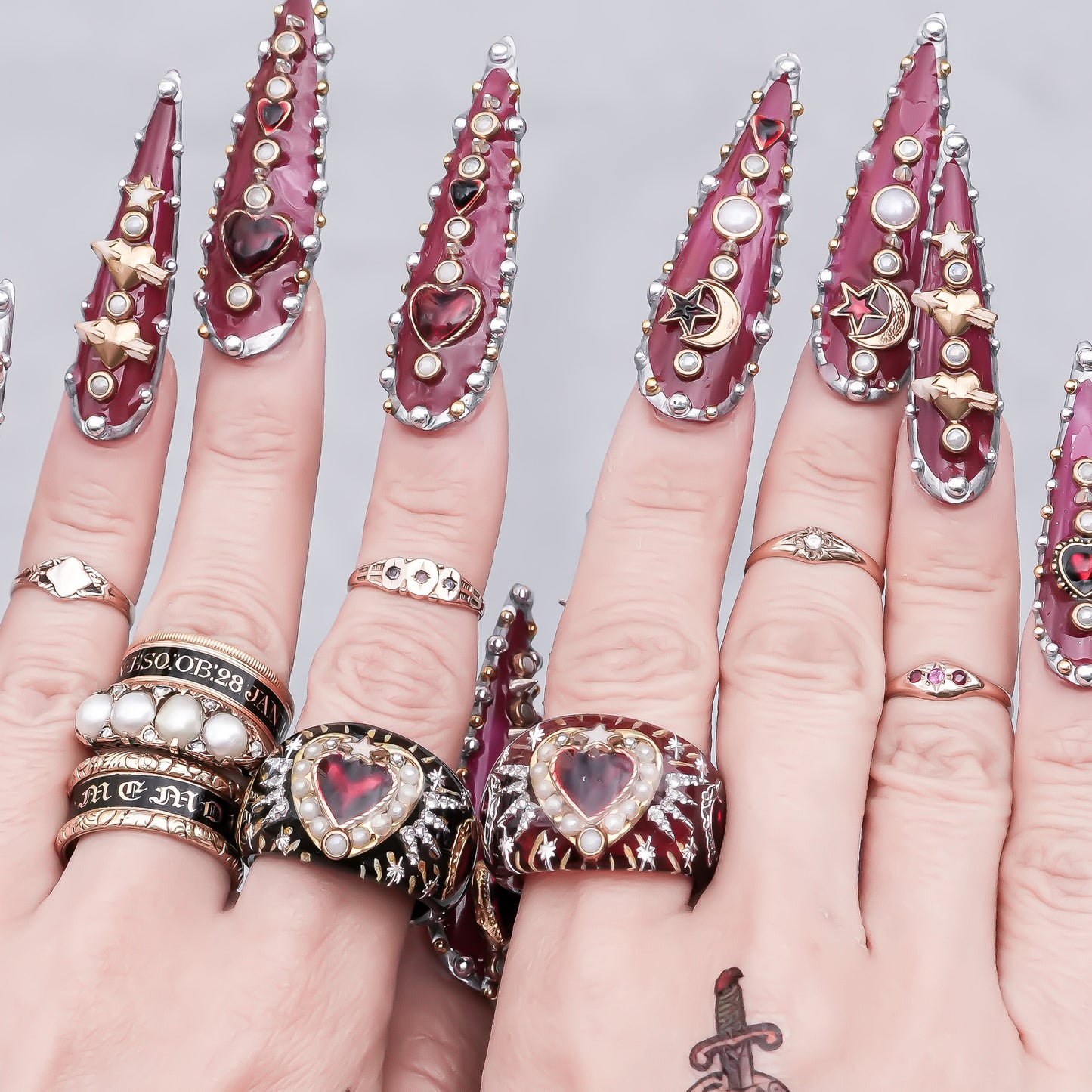 Starlit Heart Ring - Black  / #13