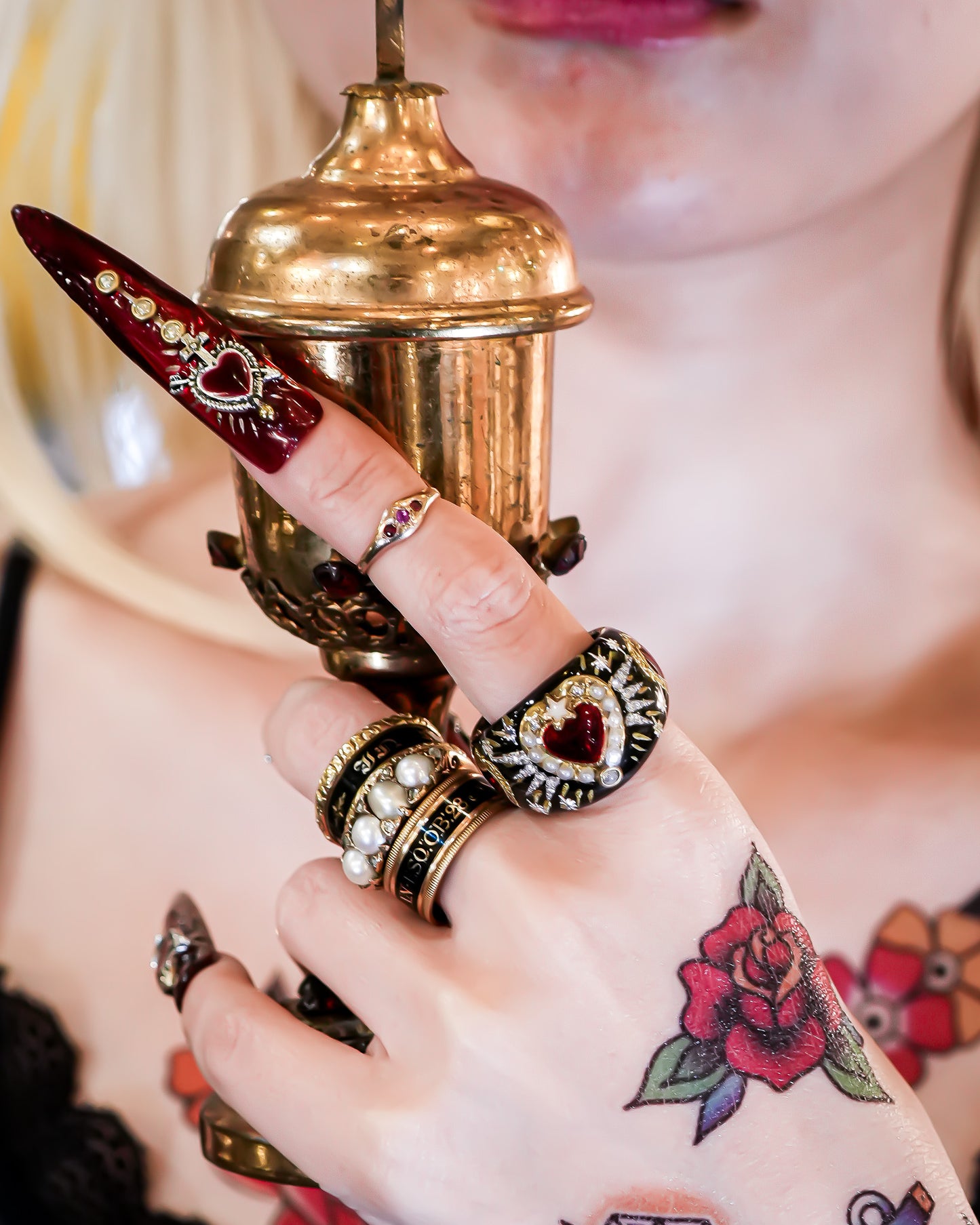 Sacred Heart Halo Ring - Black × Deep Red / #14 #16