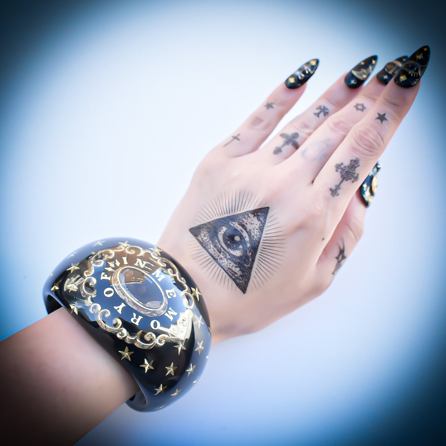 MOURNING BRACELET / BLACK / IN MEMORY OF