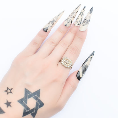 MOURNING RING / LONDON / 18K / #11.5