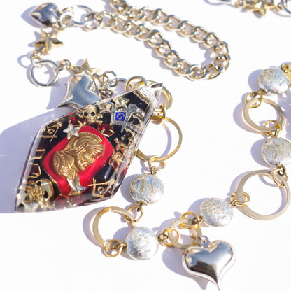 DIAMOND NECKLACE / KNIGHT