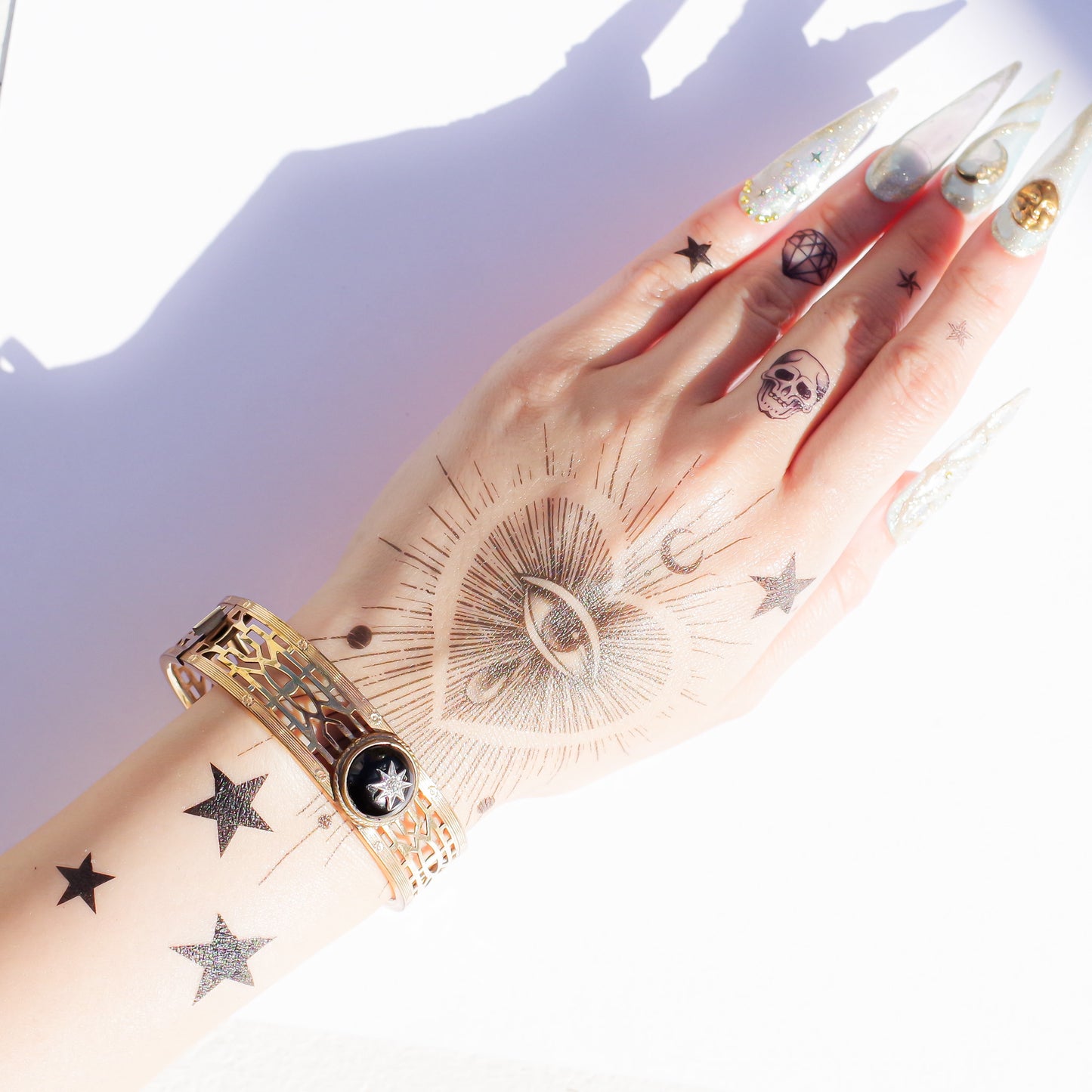 BLACK STAR BRACELET / USA / 1800S / 14kgf