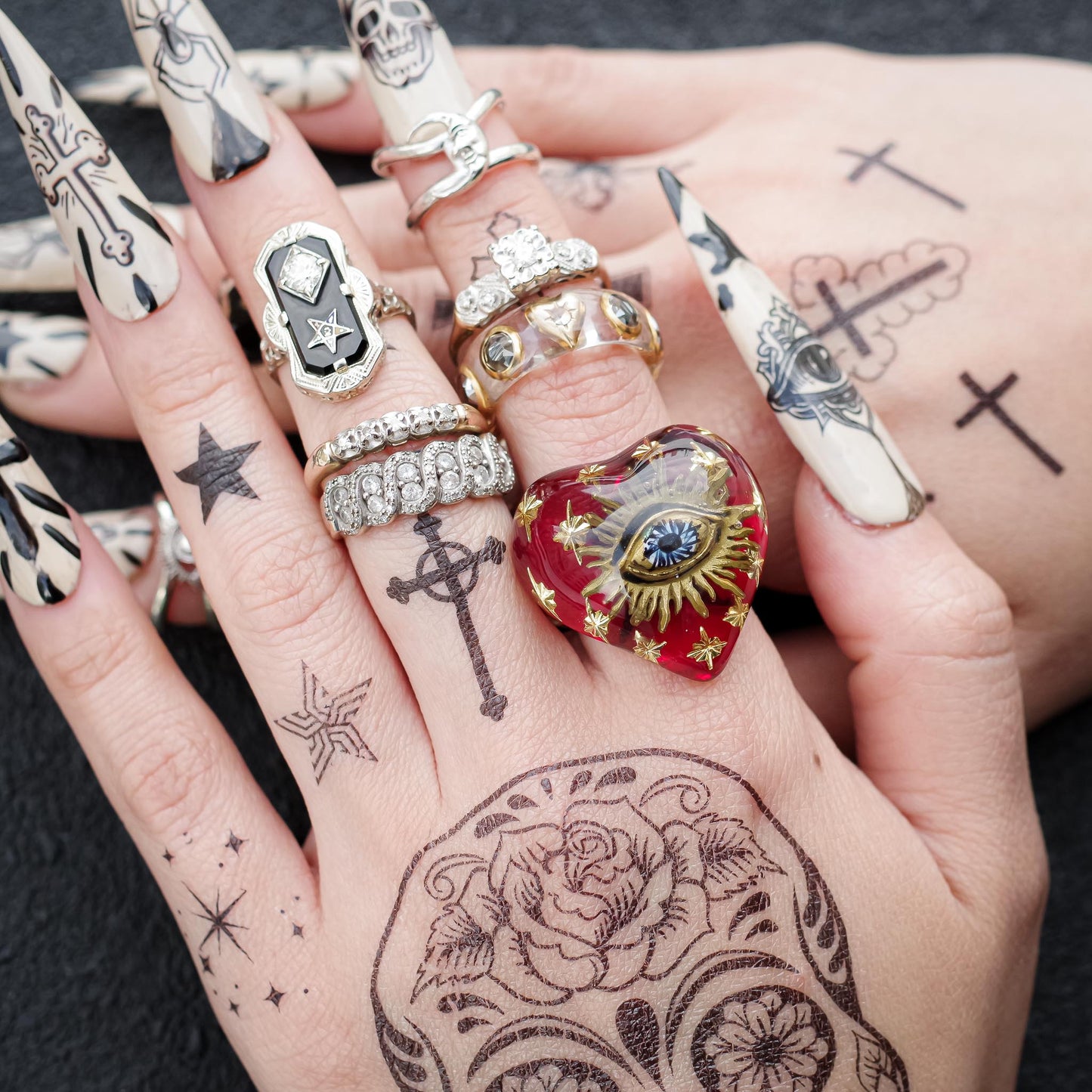EYE HEART RING / RED / #15