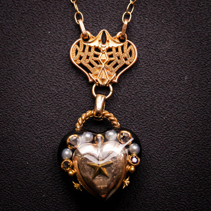 HEART NECKLACE / GOLD / BLACK / STAR