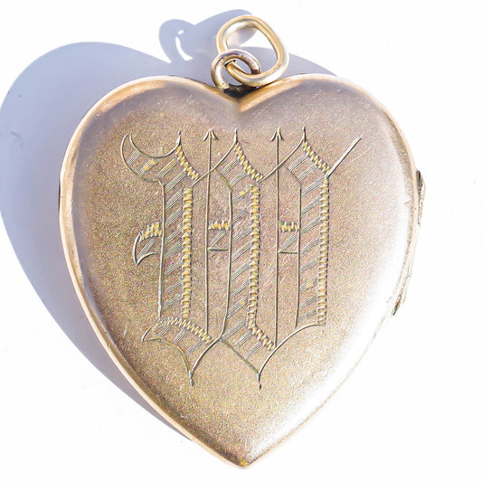 SWEETHEART LOCKET PENDANT / OPAL