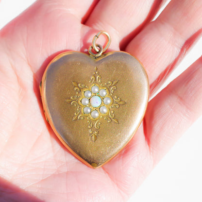 SWEETHEART LOCKET PENDANT / OPAL