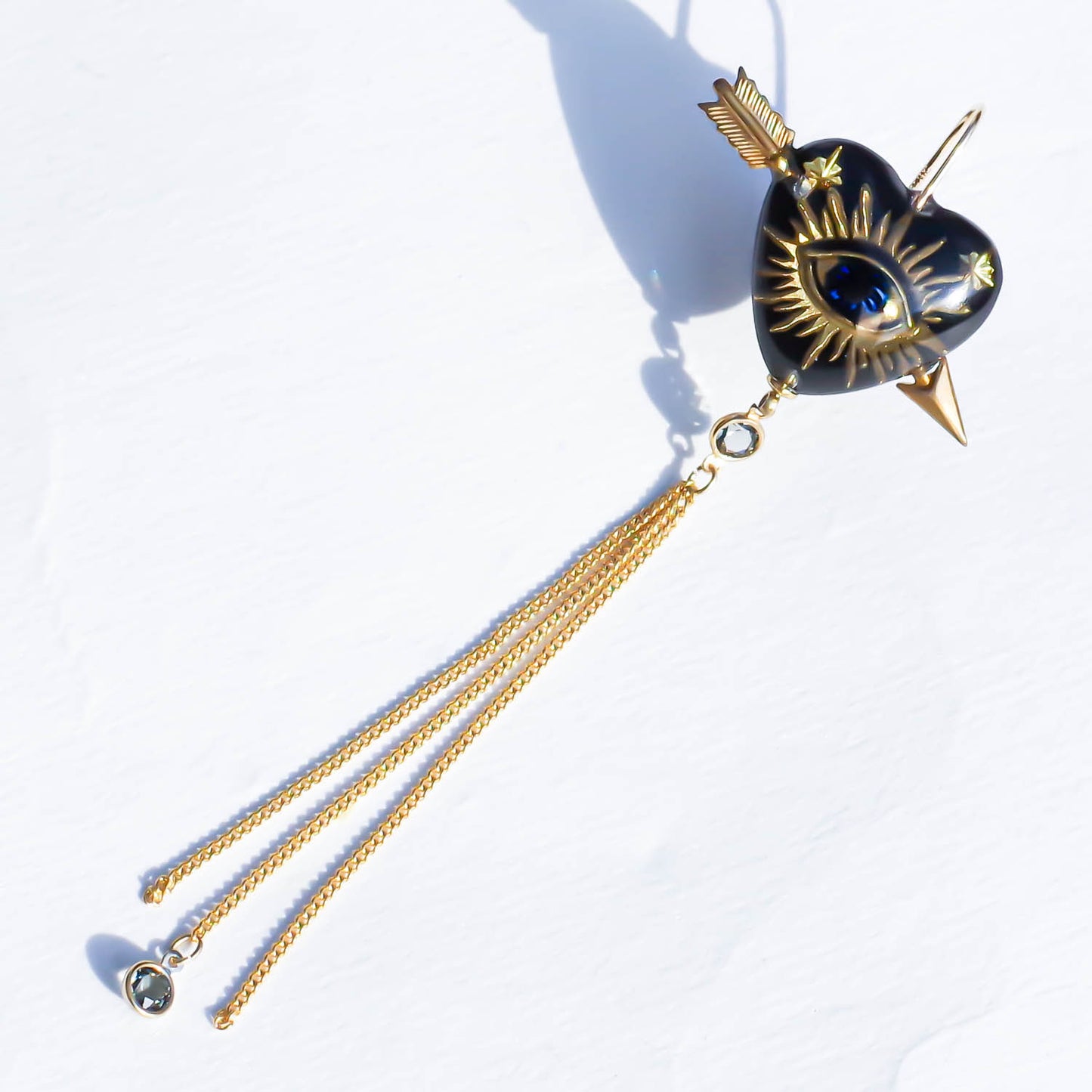 EYE CUPID EARRING / HEART / BLACK / 1P