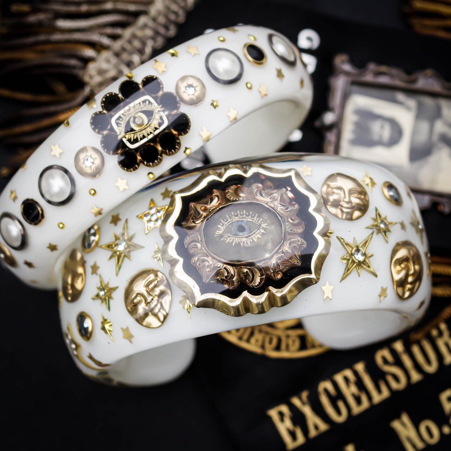 MOURNING BRACELET / WHITE BLACK / EYE / ONYX
