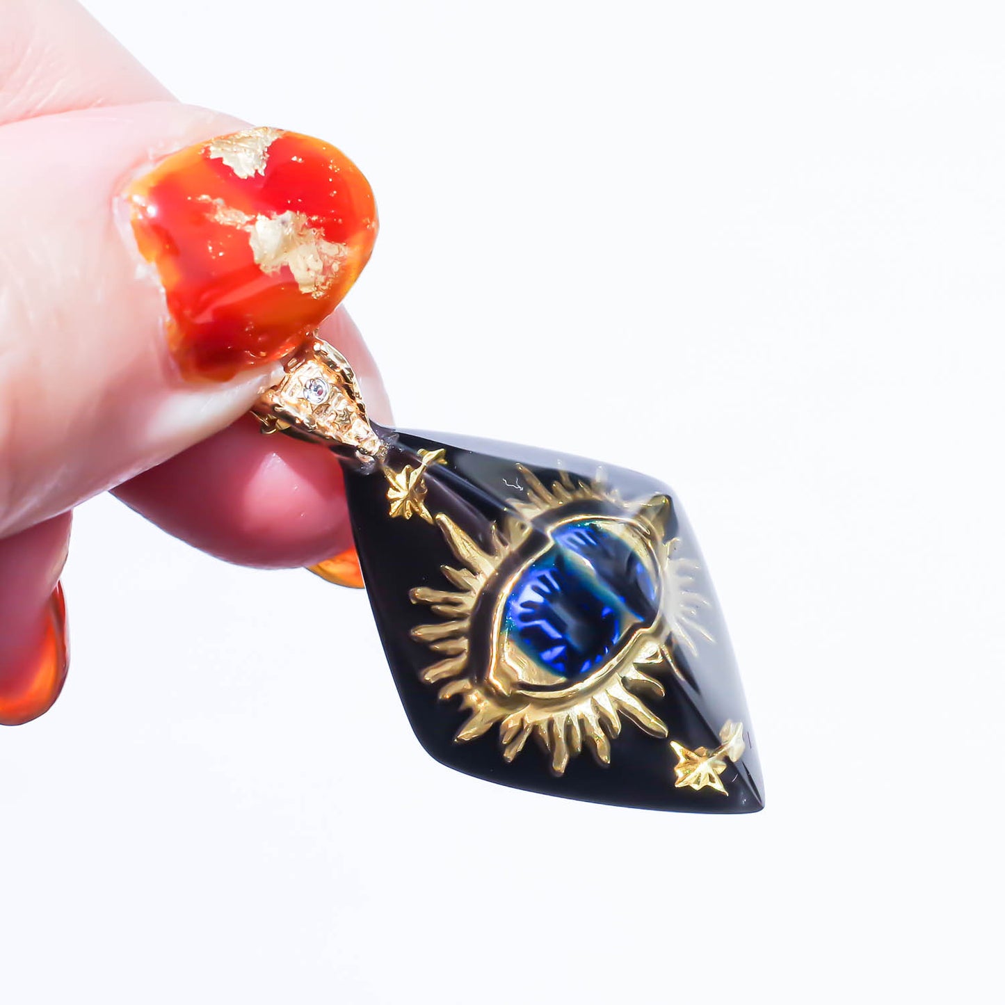 EYE NECKLACE / BLACK / DIAMOND