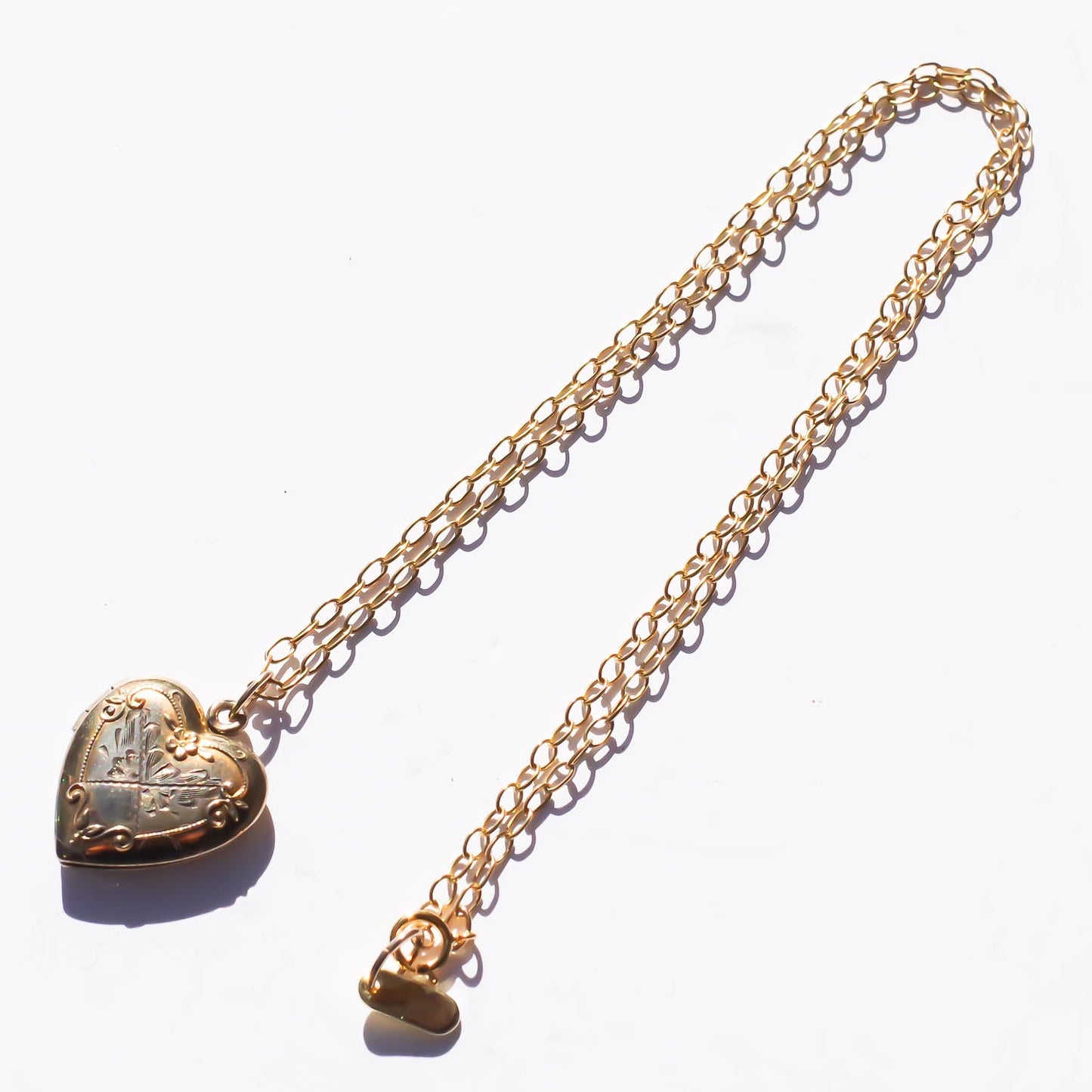 HEART LOCKET NECKLACE / FLOWER / 14KGF