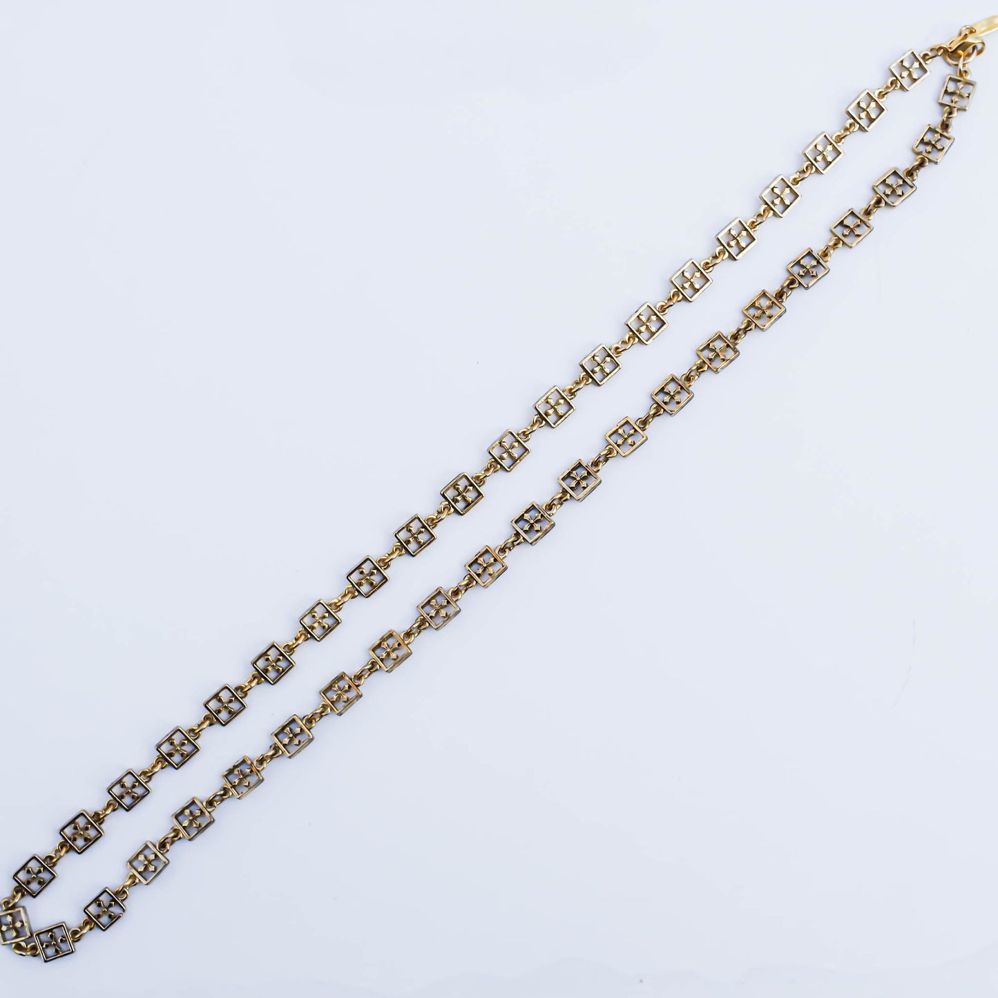 VINTAGE CHAIN ​​NECKLACE / CROSS